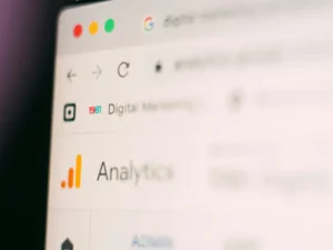تحليل البيانات باستخدام Google Analytics و Search Console